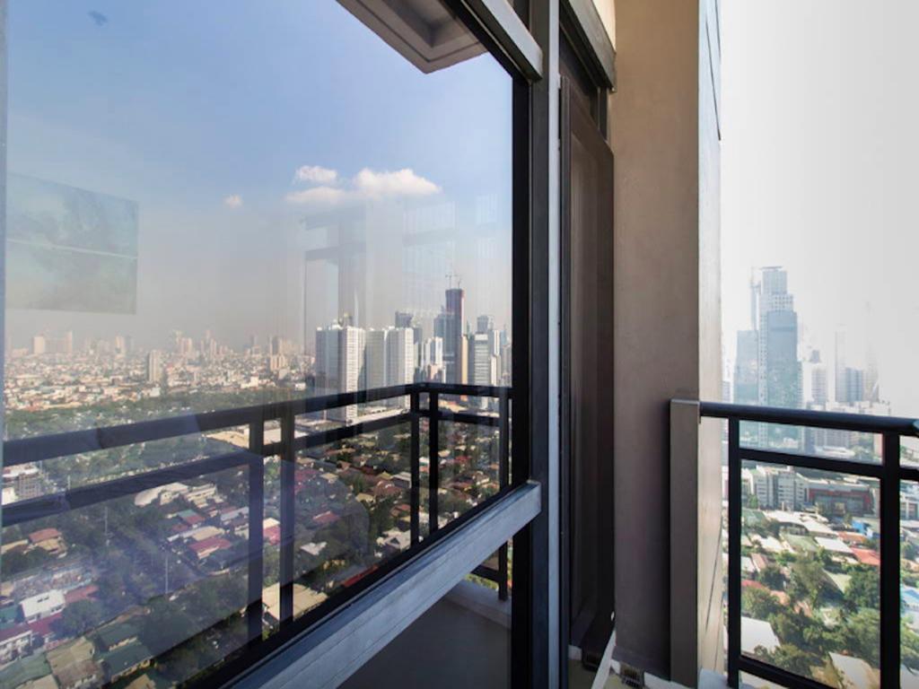 The Gramercy Residences By Stayhome Asia Makati City Exterior photo